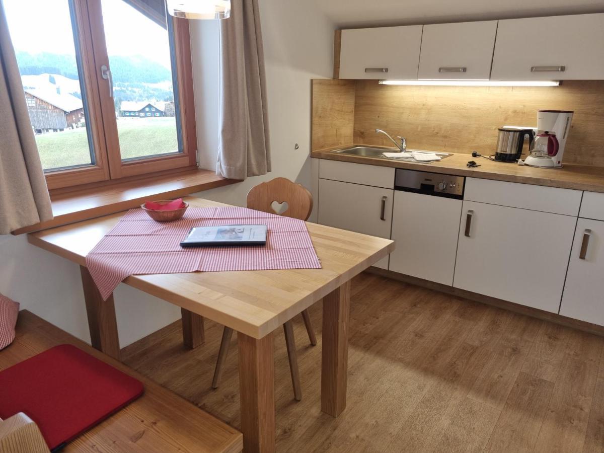 Gaestehaus Alpina Riezlern Room photo